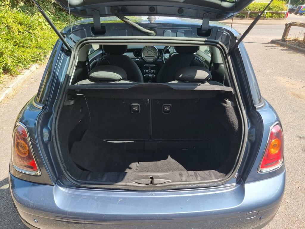 Mini Hatch 1.6L Cooper D Black #28