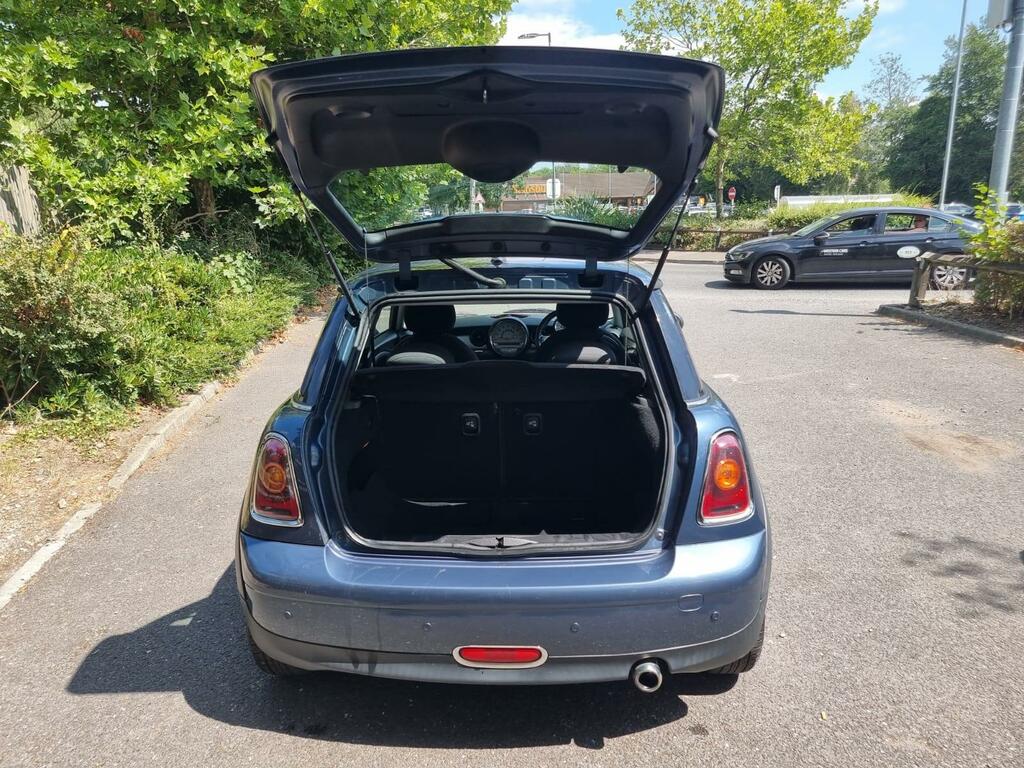 Mini Hatch 1.6L Cooper D Black #27