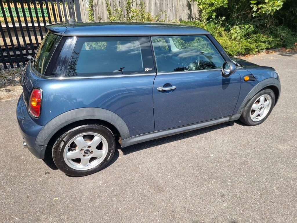 Mini Hatch 1.6L Cooper D Black #33