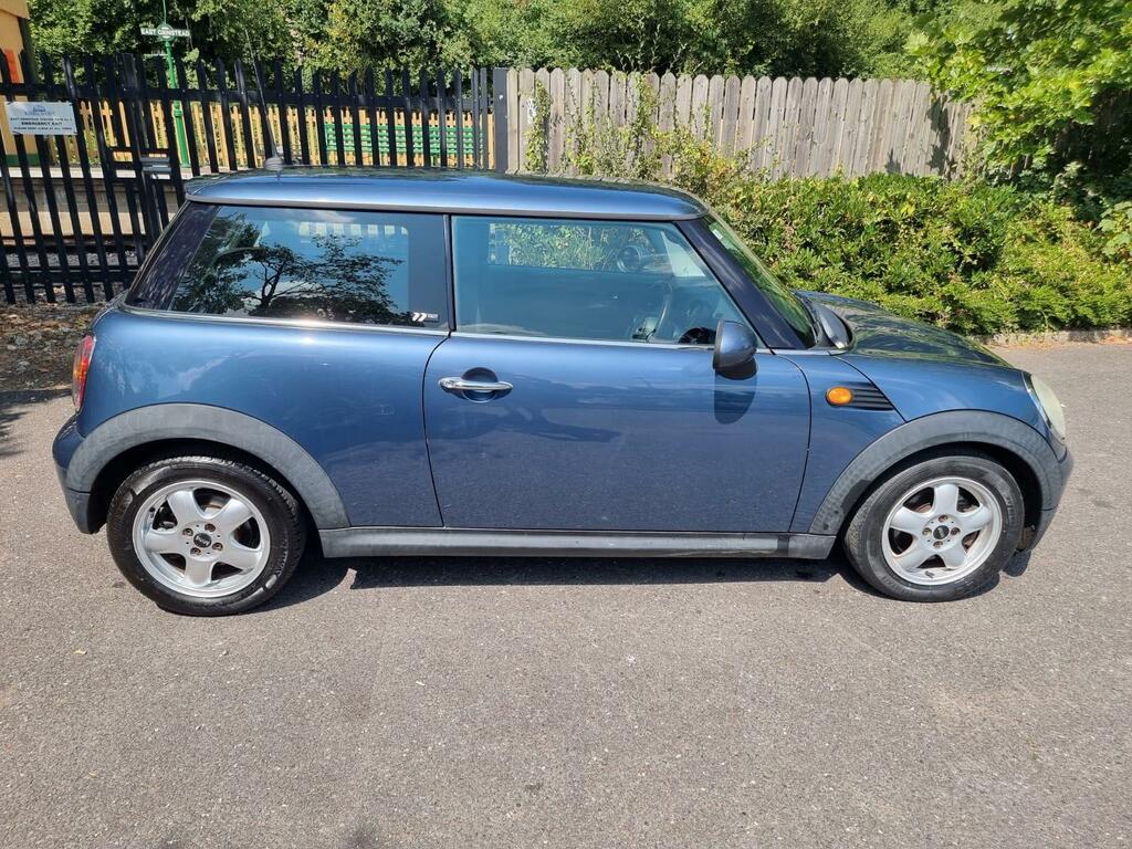 Mini Hatch 1.6L Cooper D Black #12