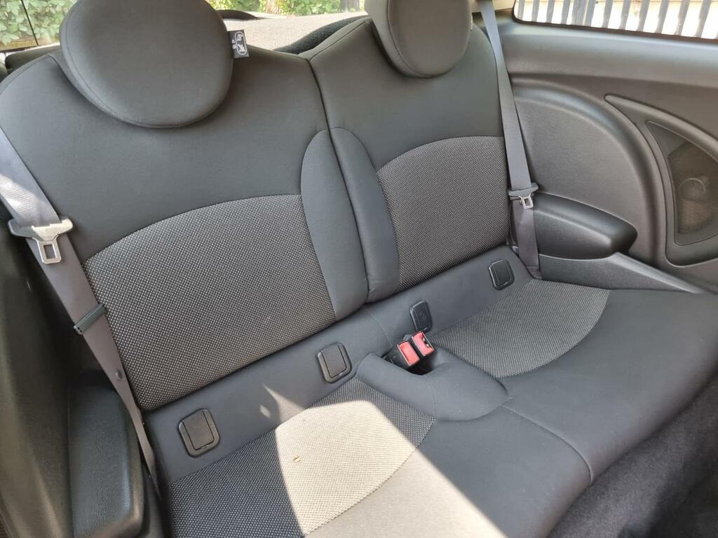 Mini Hatch 1.6L Cooper D Black #21