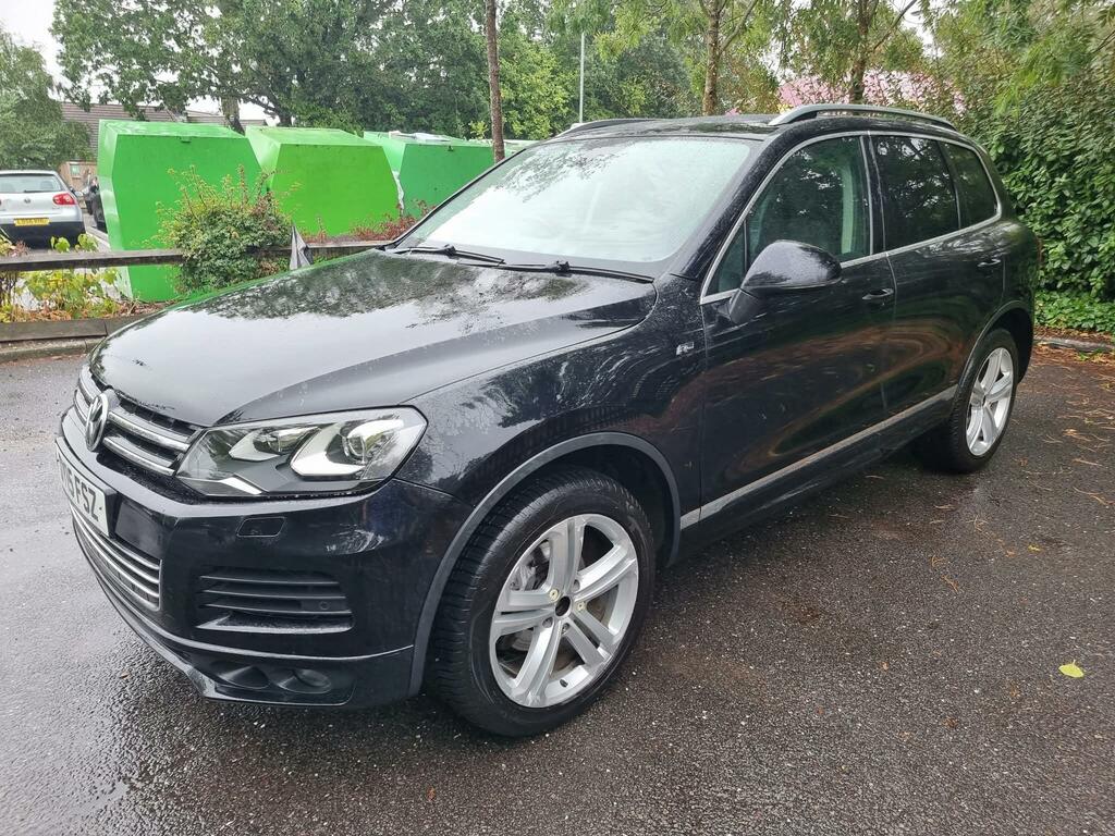 Volkswagen Touareg R-line Black #3