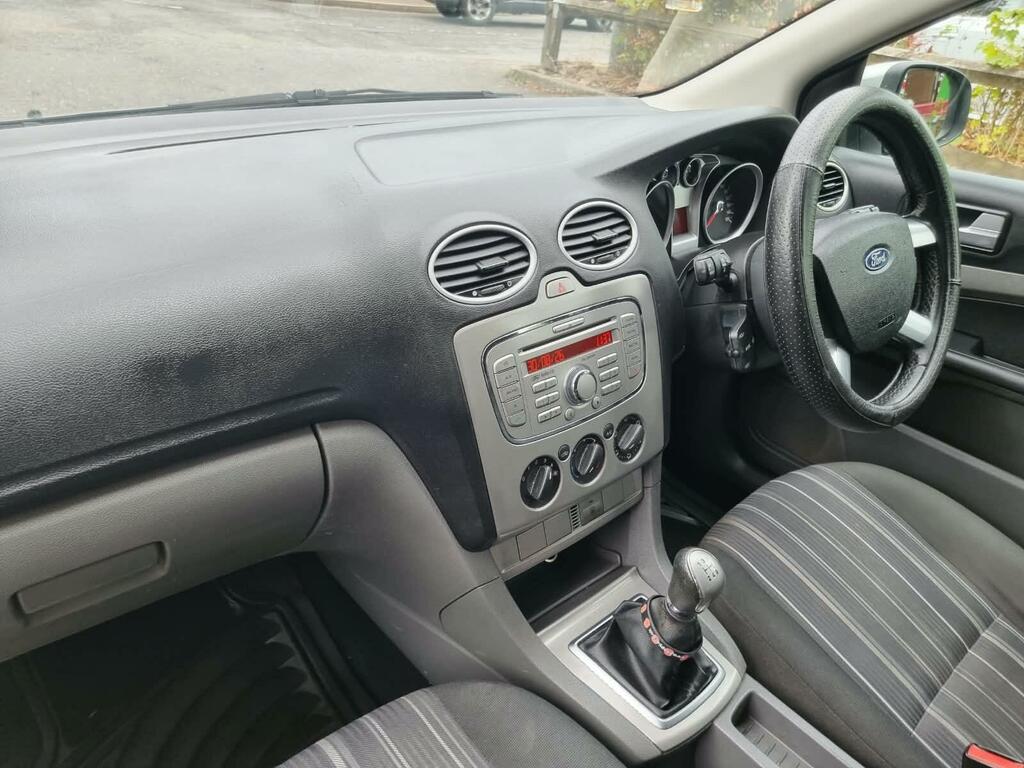 Ford Focus Focus St-2 White #18