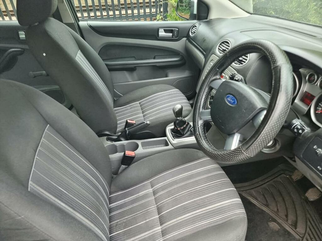 Ford Focus Focus St-2 White #20