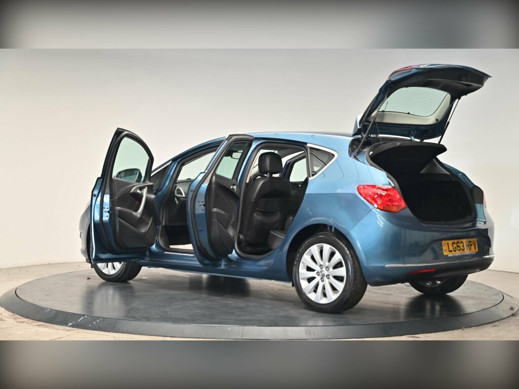 Vauxhall Astra Tech Line Black #34