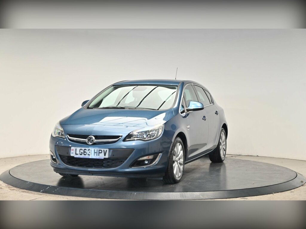 Vauxhall Astra Tech Line Black #10