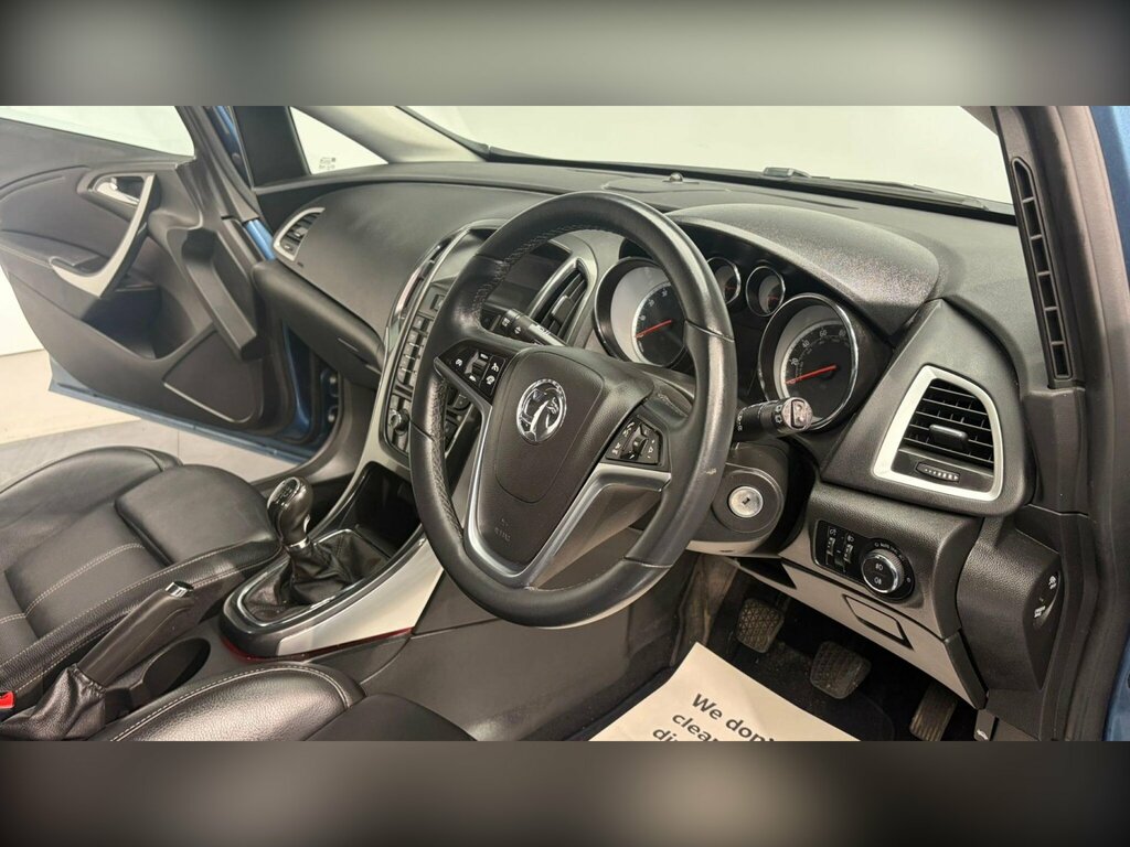 Vauxhall Astra Tech Line Black #43