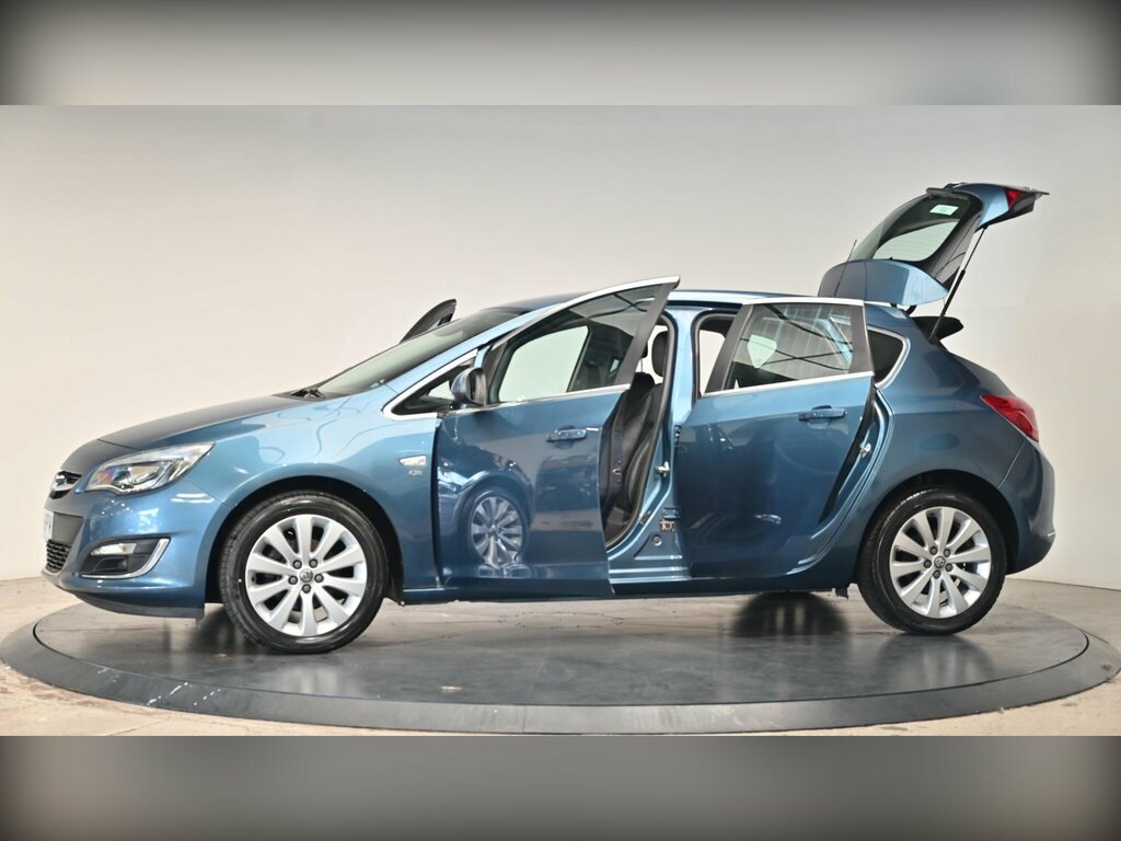 Vauxhall Astra Tech Line Black #31