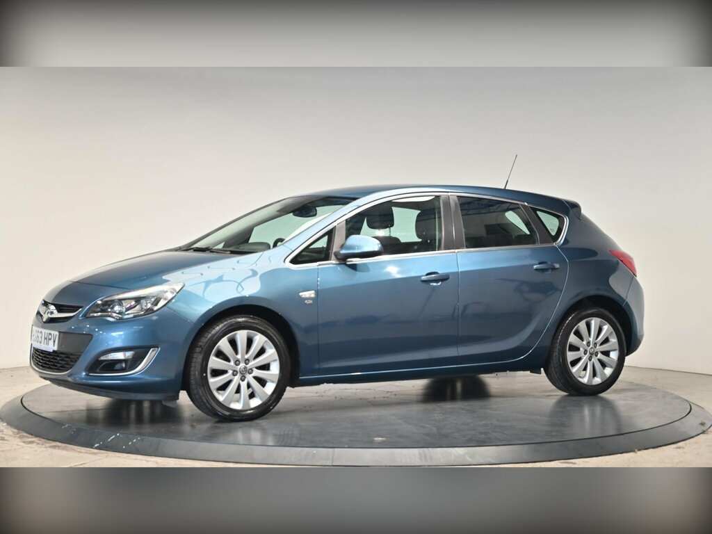 Vauxhall Astra Tech Line Black #12