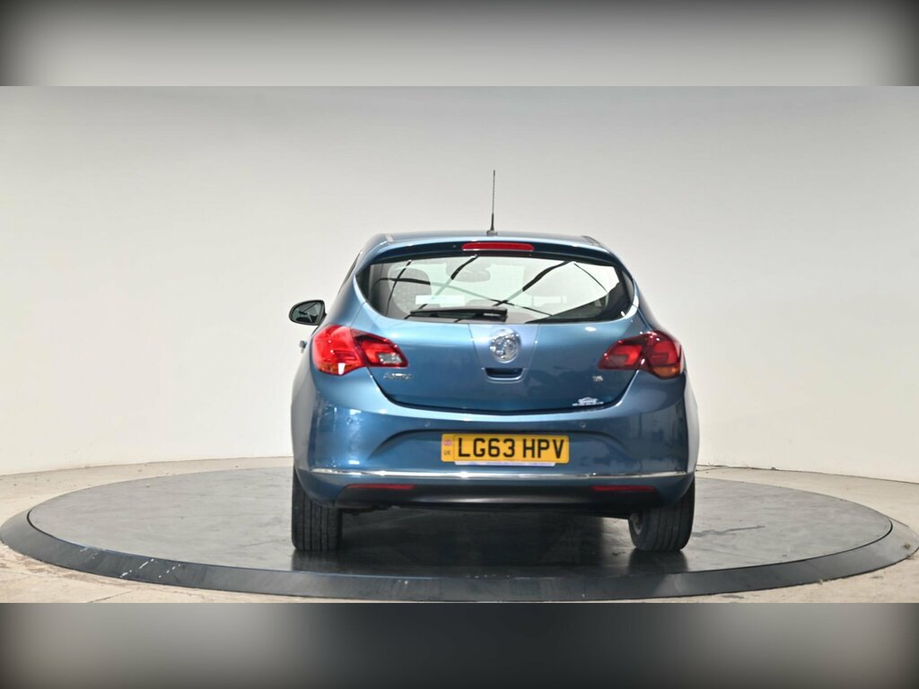 Vauxhall Astra Tech Line Black #18