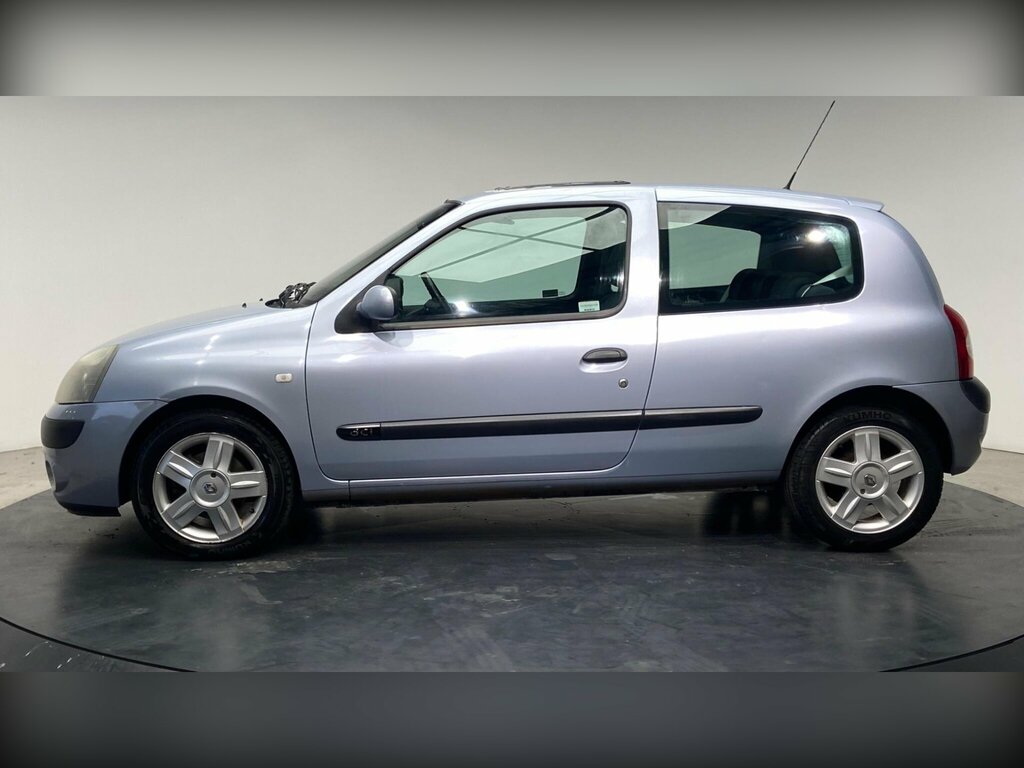 Renault Clio Expression 16V Silver #7