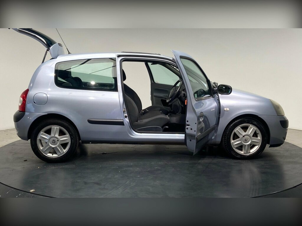 Renault Clio Expression 16V Silver #30