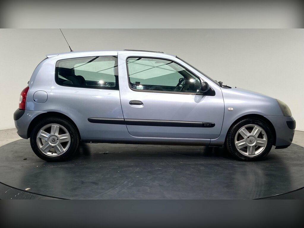 Renault Clio Expression 16V Silver #15