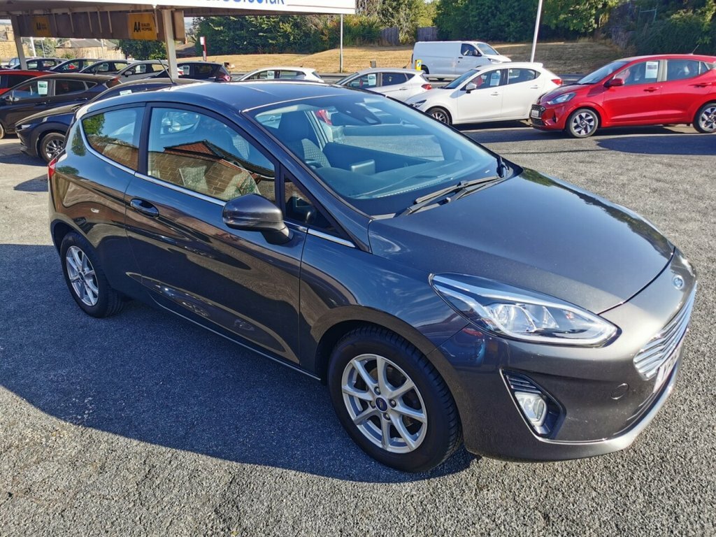 Ford Fiesta 1L Zetec YP18HFX Grey