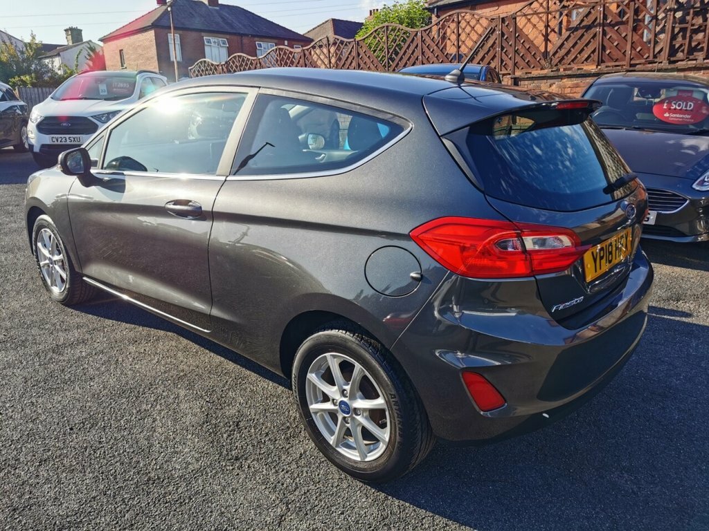 Ford Fiesta 1L Zetec YP18HFX Grey #4