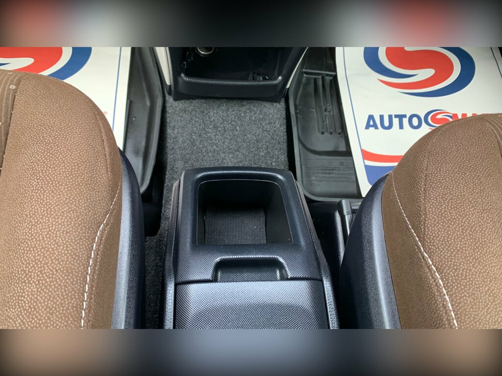 Toyota Voxy Petrol  #71