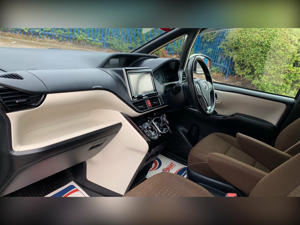 Toyota Voxy Petrol  #50