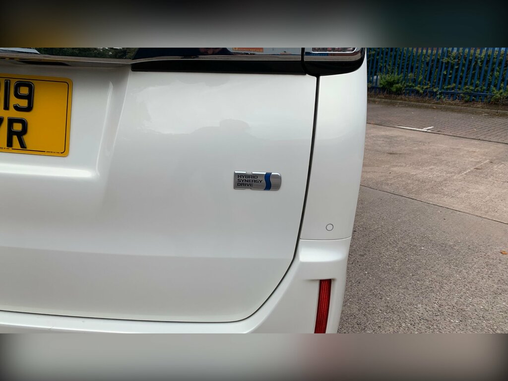 Toyota Voxy Petrol  #18