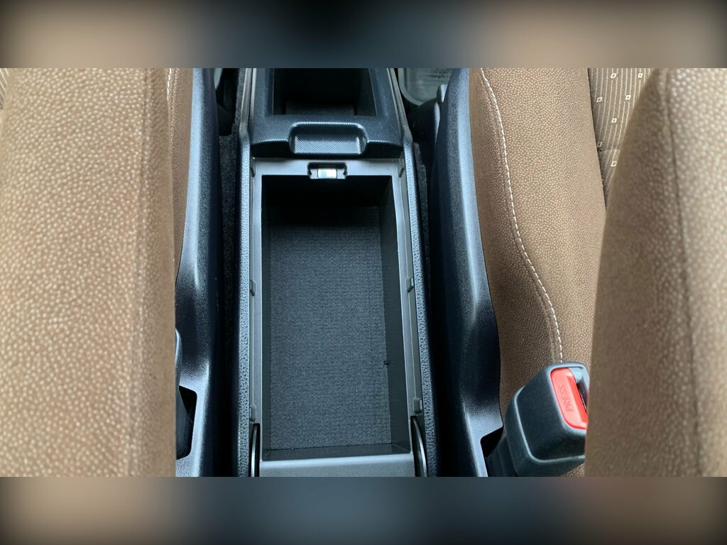 Toyota Voxy Petrol  #72