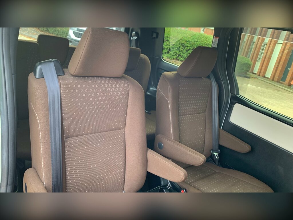 Toyota Voxy Petrol  #34