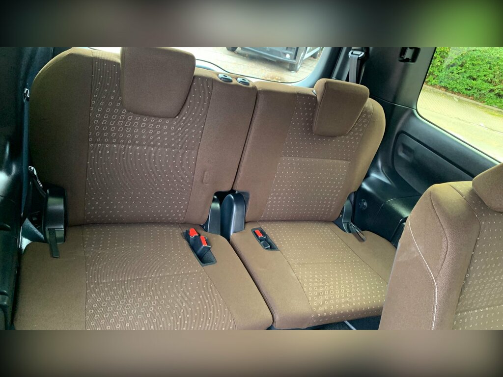 Toyota Voxy Petrol  #38