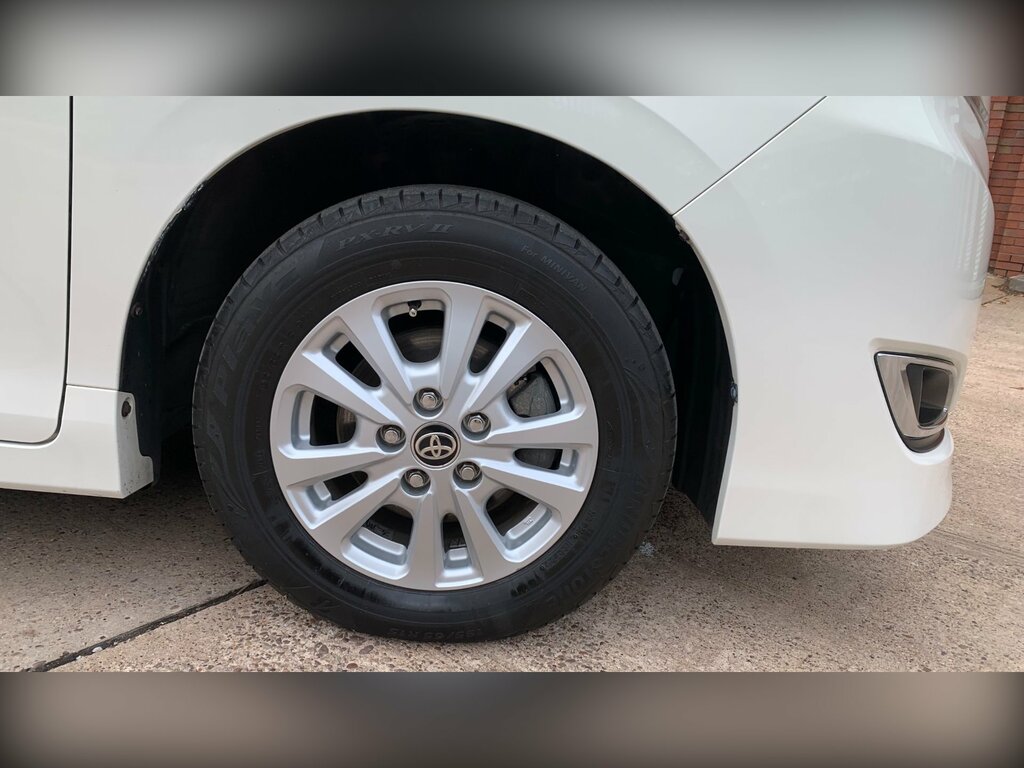 Toyota Voxy Petrol  #22