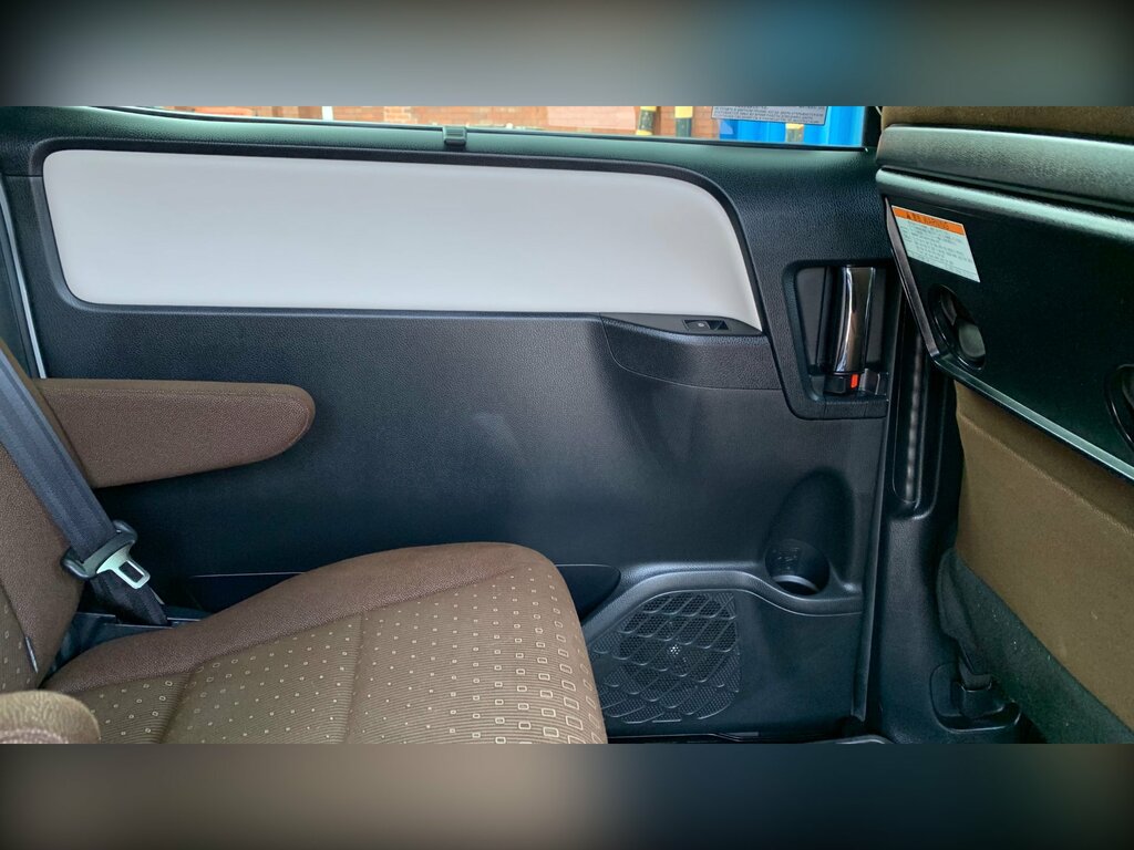 Toyota Voxy Petrol  #32