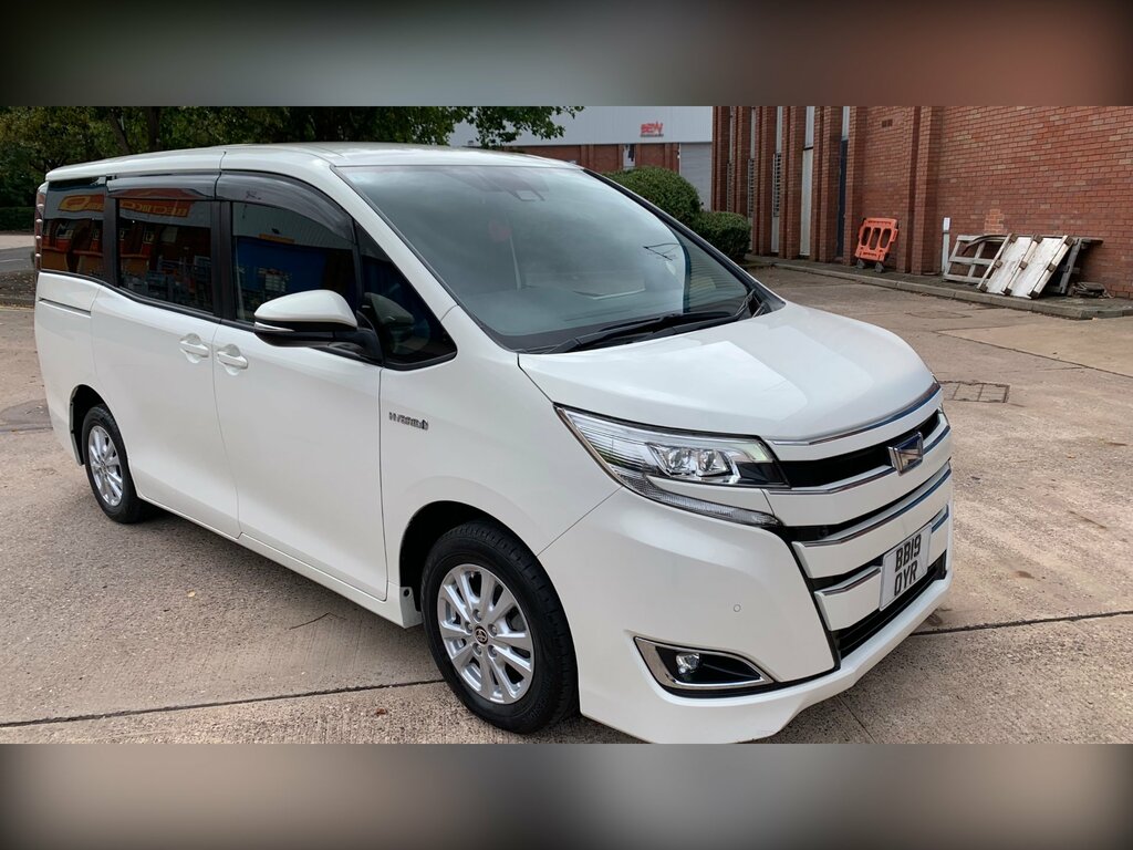 Toyota Voxy Petrol  #19