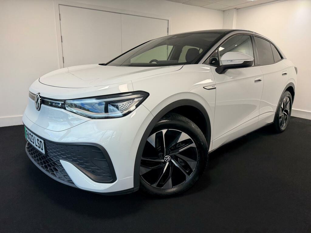 Volkswagen ID.5 Pro 77Kwh Style Suv Electri White