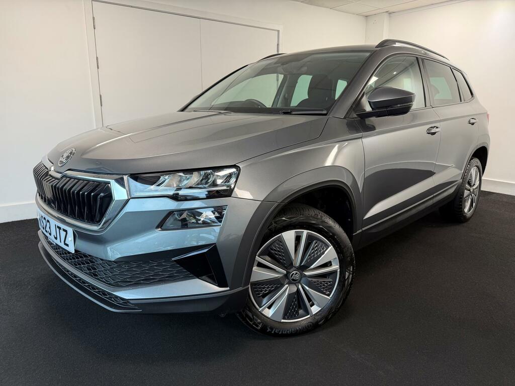 Skoda Karoq 1.5 Tsi Act Se Drive Suv Euro 6 Grey