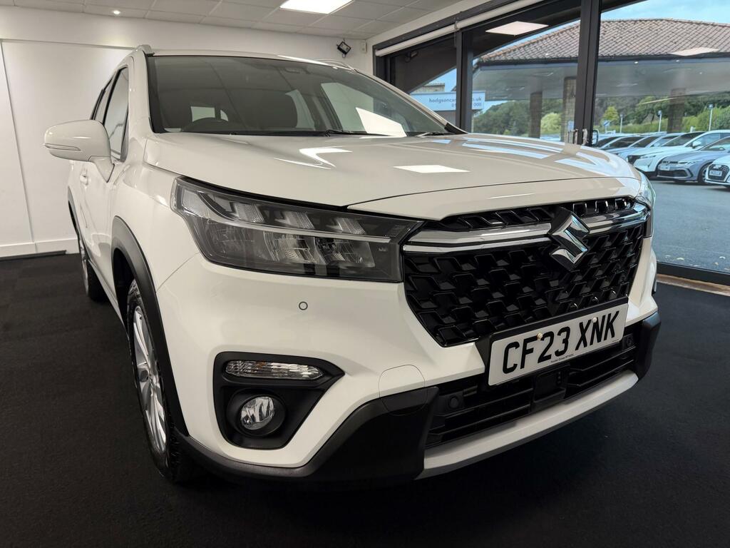 Suzuki S Cross 1.4 Boosterjet Mhev Motion Suv Hybrid M CF23XNK White #4