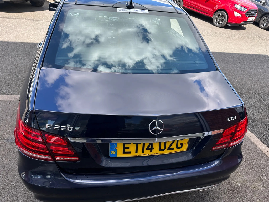 Mercedes-Benz E Class 2.1 E220 Cdi Amg Sport Saloon Eu  #4