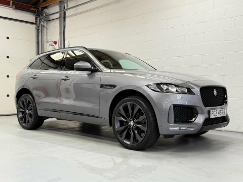 Jaguar F-Pace 2.0 D180 Chequered Grey
