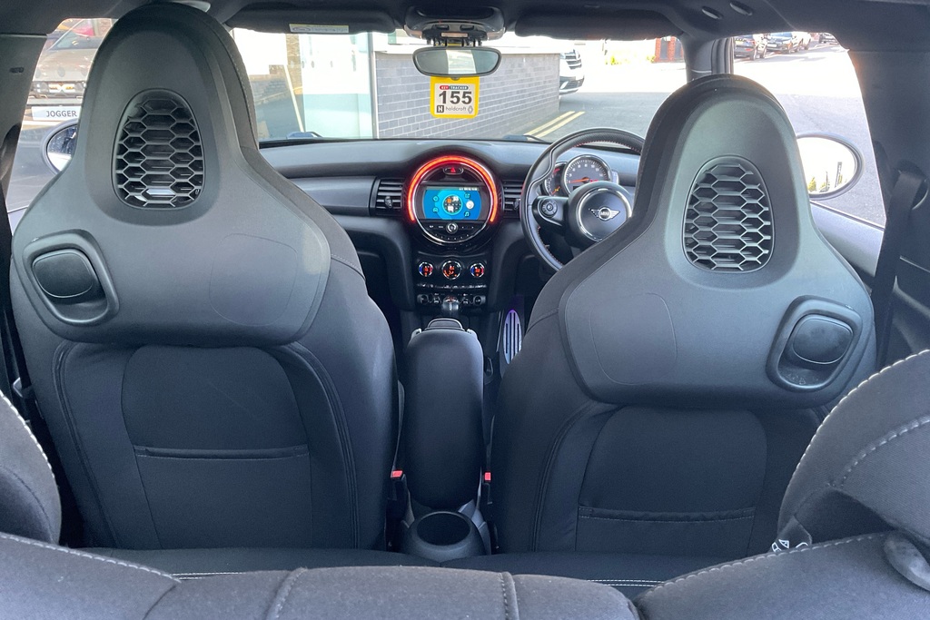 Mini Hatch 1.5 Cooper Sport II Black #3