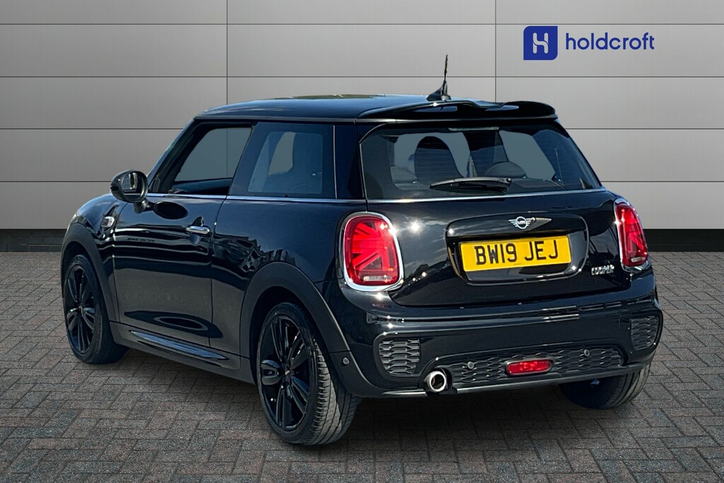 Mini Hatch 1.5 Cooper Sport II Black #2