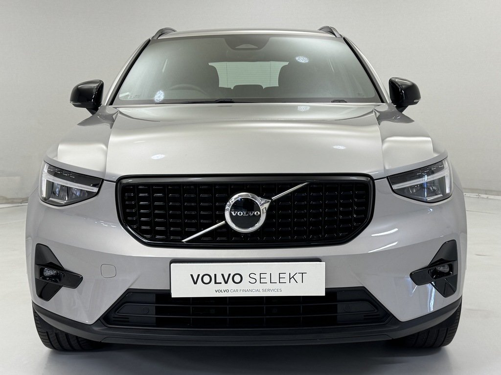 Volvo XC40 2.0 B3p Plus Dark DL72HVP Silver #3
