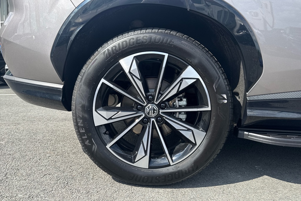 MG HS 1.5 T-gdi Phev Trophy LC25WHP Silver #4