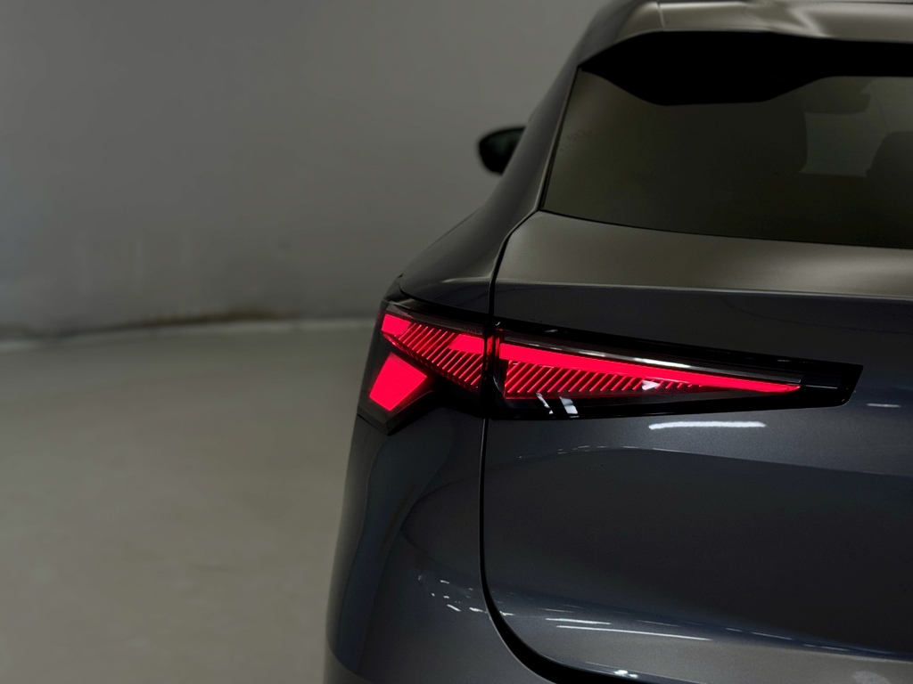 Renault Rafale E-tech Phev Techno Esprit Alpine Awd Black #39