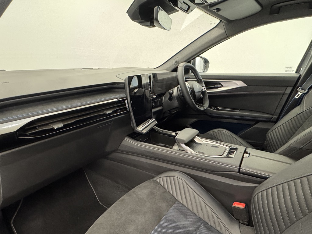 Renault Rafale E-tech Phev Techno Esprit Alpine Awd Black #14