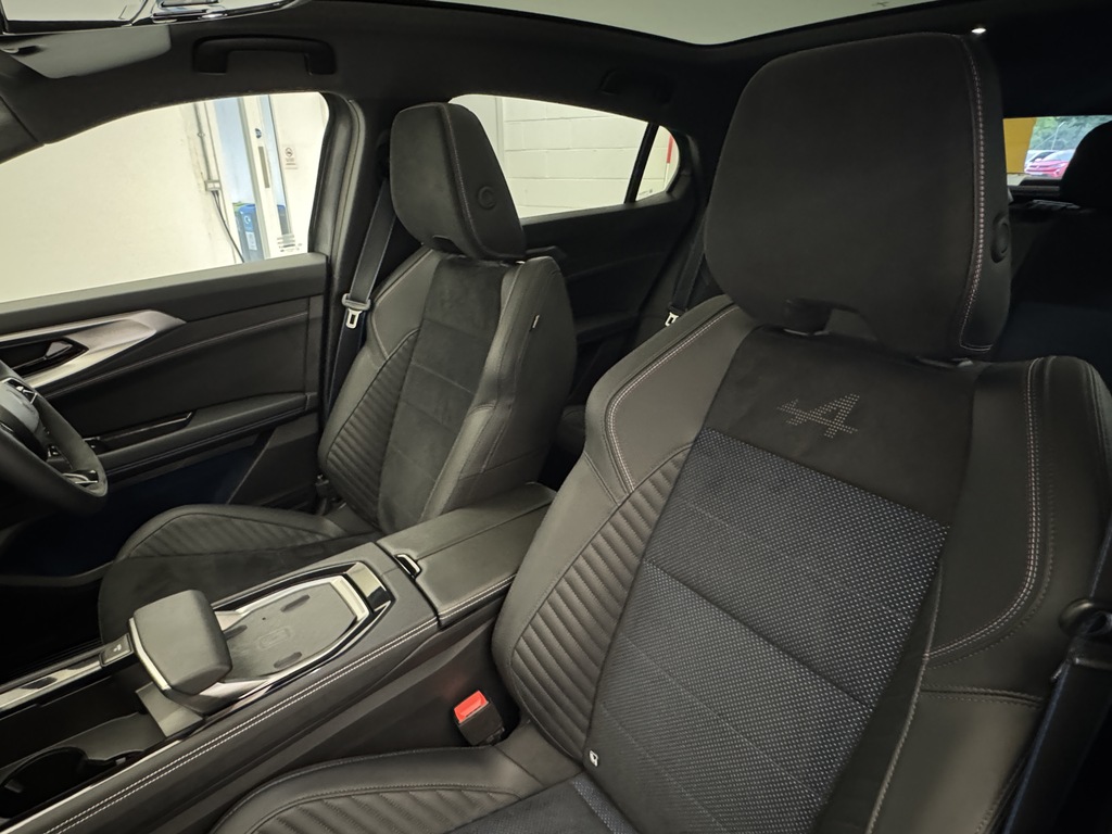 Renault Rafale E-tech Phev Techno Esprit Alpine Awd Black #35