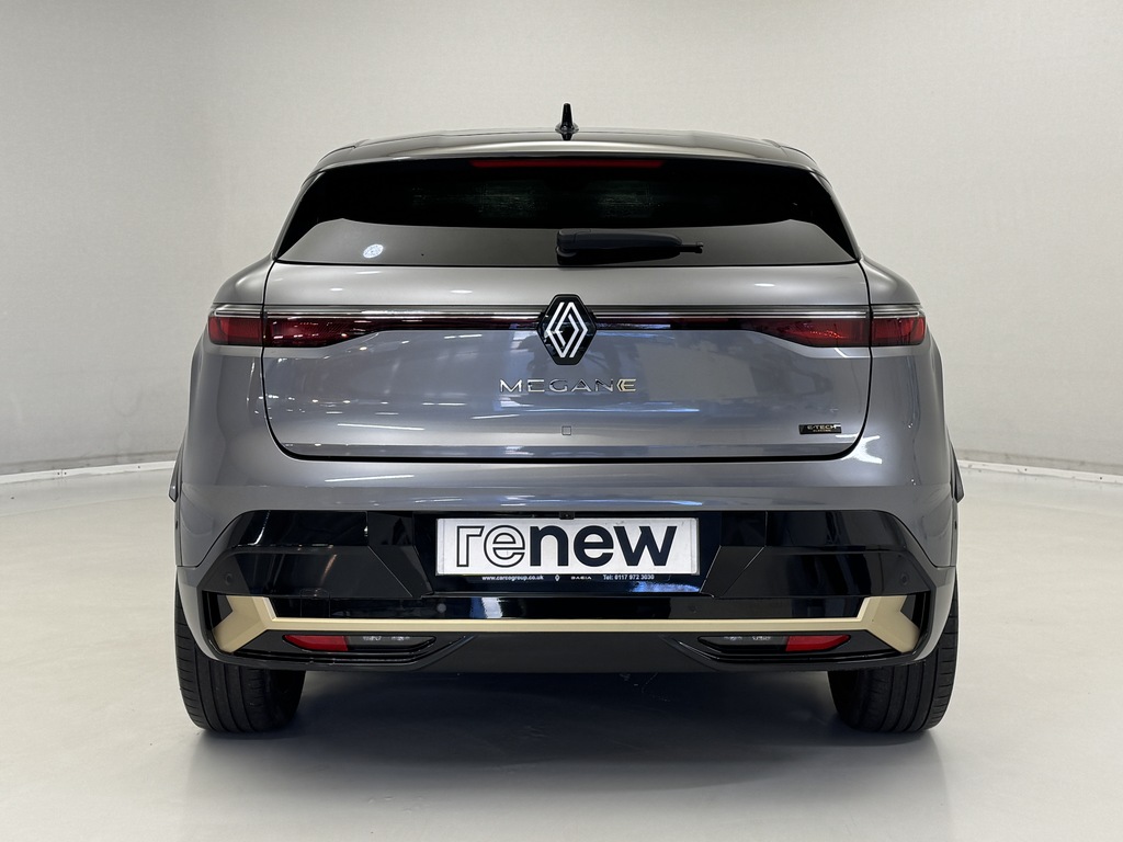 Renault Megane E-Tech Ev60 160Kw Iconic 60Kwh Optimum Charge Black #6
