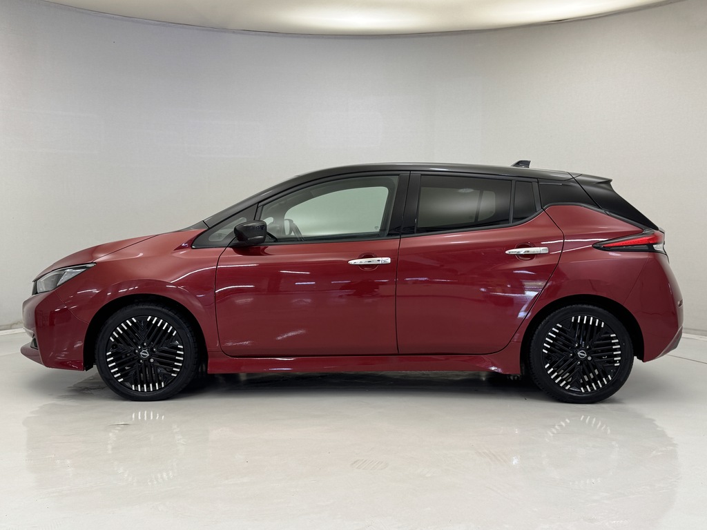 Nissan Leaf 110Kw N-connecta 39Kwh OW72NJU Red #6