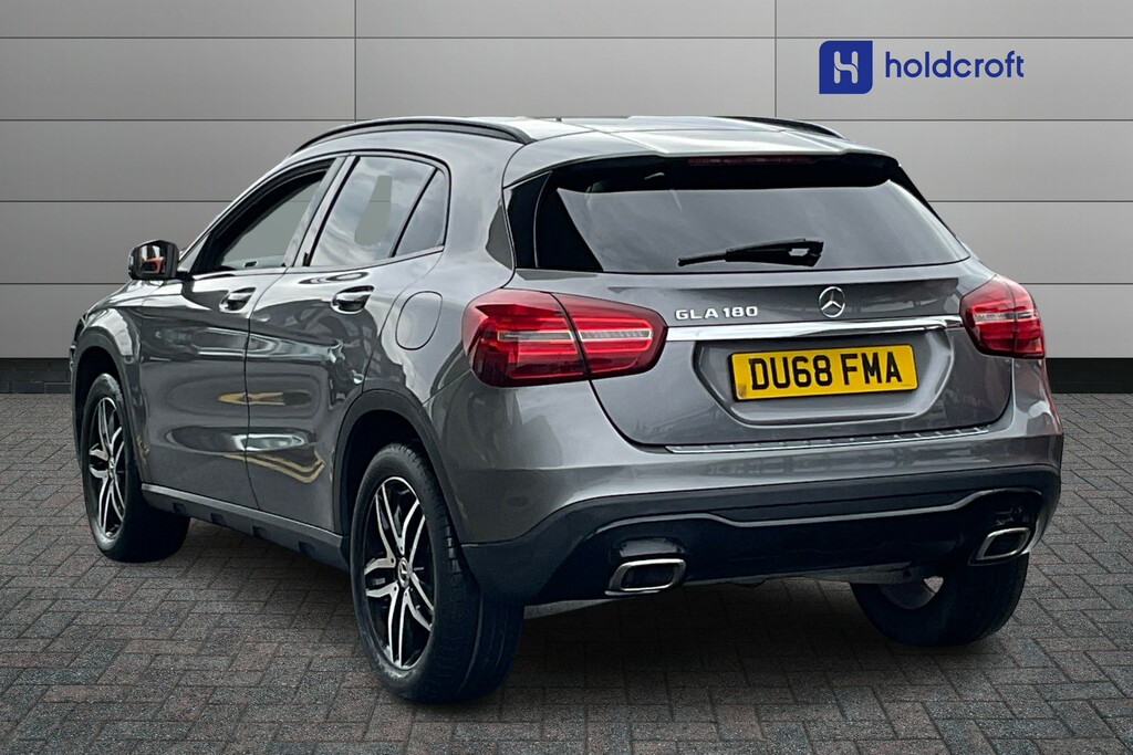 Mercedes-Benz GLA Class Gla 180 Urban Edition Grey #2
