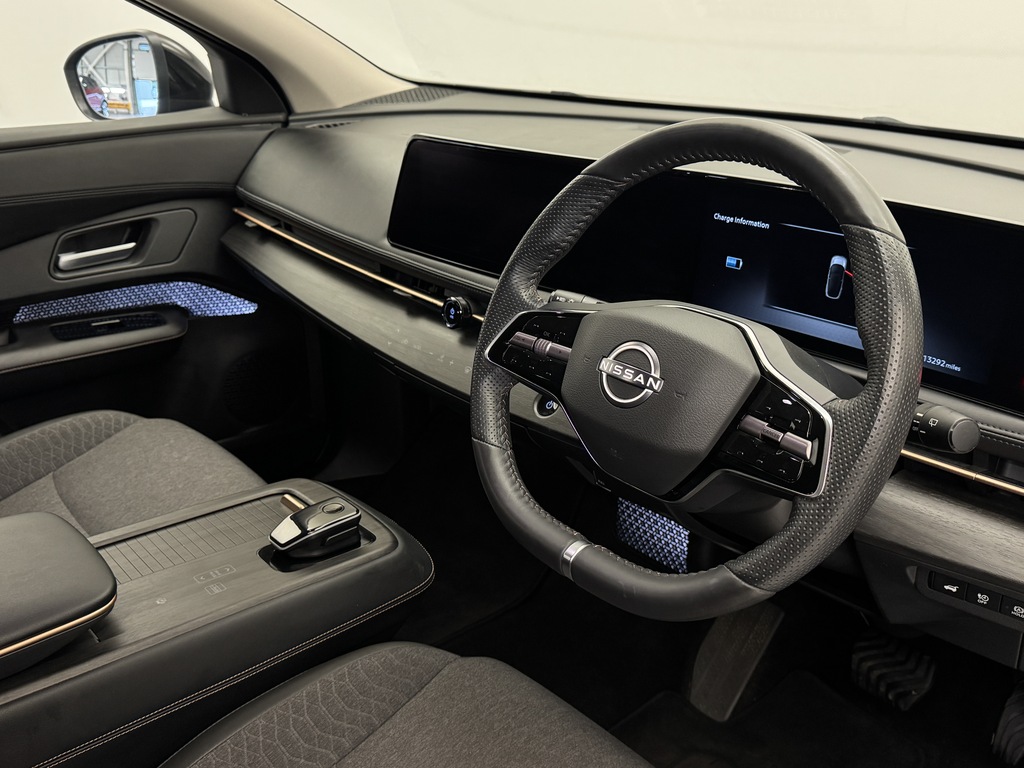 Nissan Ariya 225Kw Advance 87Kwh 22Kwch E-4orce Grey #3