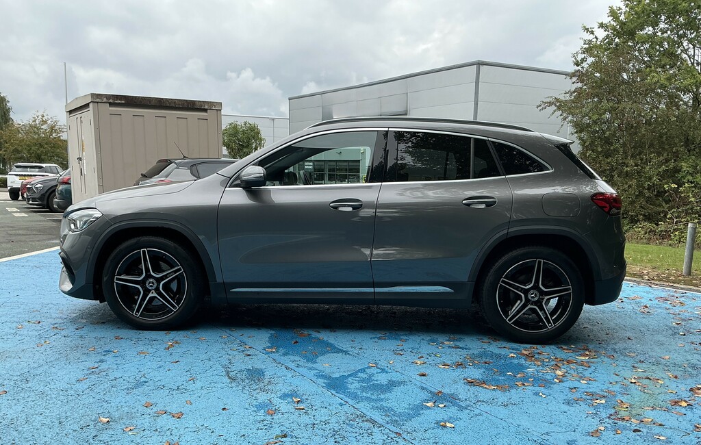 Mercedes-Benz GLA Class Gla 200 Amg Line Executive KP23WXJ Grey #5