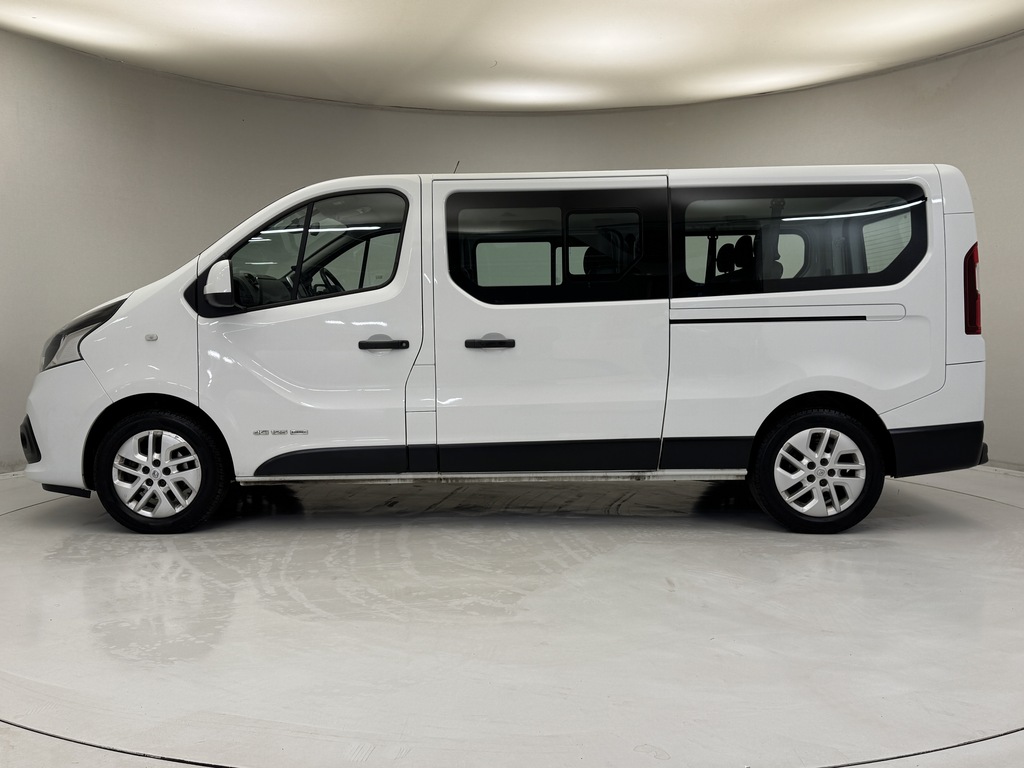 Renault Trafic Ll29 Energy Dci 125 Sport Nav 9 Seater White #6