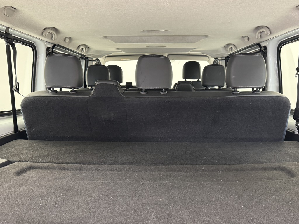 Renault Trafic Panel Van Silver #10