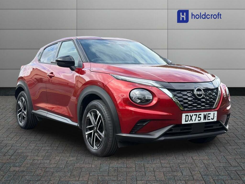 Nissan Juke 1.6 Hybrid N-connecta Red