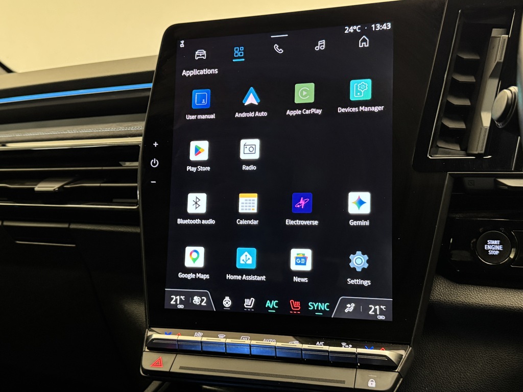 Renault Austral E-tech Full Hybrid Techno Red #25