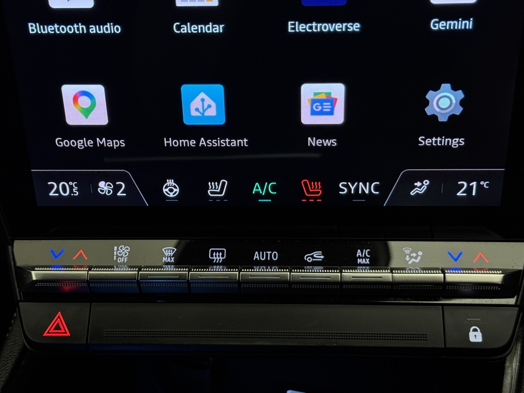 Renault Austral E-tech Full Hybrid Techno Red #26